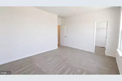 18050 Woods Overlook Drive, Dumfries, VA 22026 - Photo 31