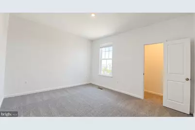 18050 Woods Overlook Drive, Dumfries, VA 22026 - Photo 27