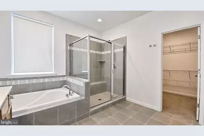 18050 Woods Overlook Drive, Dumfries, VA 22026 - Photo 23
