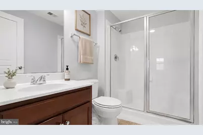 5520 Gracelyn Court, Woodbridge, VA 22193 - Photo 17