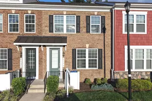 6139 Camerons Ferry Dr, Haymarket, VA 20169 - Photo 1
