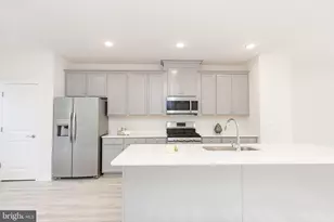 6139 Camerons Ferry Dr, Haymarket, VA 20169 - Photo 13
