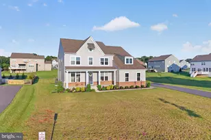 7305 Sugar Magnolia Loop, Gainesville, VA 20155 - Photo 5