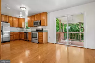 13022 Kerrydale Rd, Woodbridge, VA 22193 - Photo 15