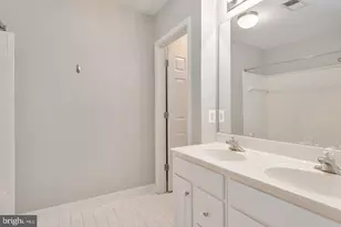 1834 Cedar Cove Way, Woodbridge, VA 22191 - Photo 17