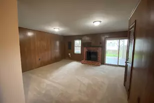 12116 Stallion Ct, Woodbridge, VA 22192 - Photo 11