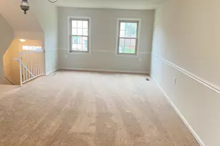 12116 Stallion Ct, Woodbridge, VA 22192 - Photo 5