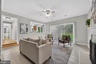 2893 Chevoit Hill Ct, Woodbridge, VA 22191 - Photo 39