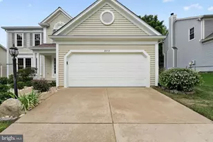 2893 Chevoit Hill Ct, Woodbridge, VA 22191 - Photo 5
