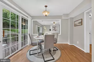2893 Chevoit Hill Ct, Woodbridge, VA 22191 - Photo 31