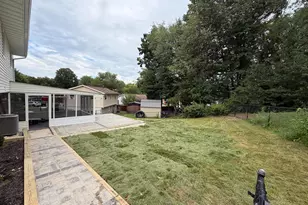4401 kentmore Dr, Woodbridge, VA 22193 - Photo 11