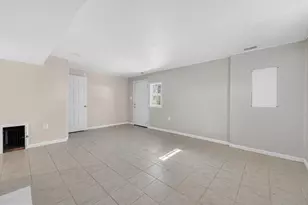 14593 Earlham Ct, Woodbridge, VA 22193 - Photo 19