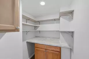 14593 Earlham Ct, Woodbridge, VA 22193 - Photo 9