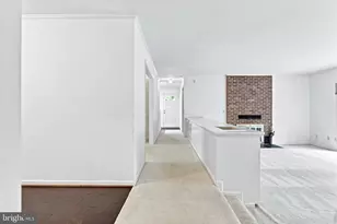4645 Occoquan Overlook, Woodbridge, VA 22192 - Photo 11