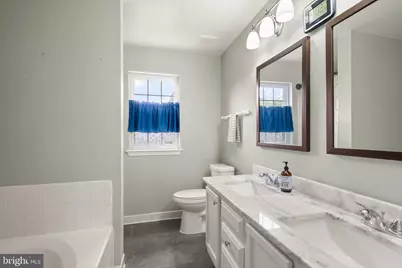 5793 Rockcliff Lane, Woodbridge, VA 22193 - Photo 15