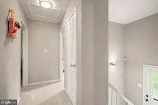 5793 Rockcliff Ln, Woodbridge, VA 22193 - Photo 13
