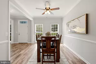 17037 Loftridge Ln, Gainesville, VA 20155 - Photo 13