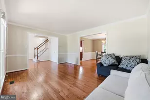 8213 Crackling Fire Dr, Gainesville, VA 20155 - Photo 11