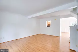 9081 Falcon Glen Ct, Bristow, VA 20136 - Photo 5