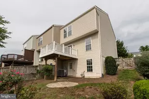9081 Falcon Glen Ct, Bristow, VA 20136 - Photo 41