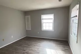 1400 Admiral Dr, Woodbridge, VA 22192 - Photo 11