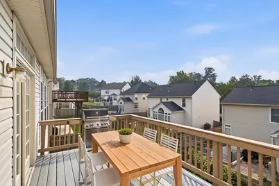 8016 Towering Oak Way, Manassas, VA 20111 - Photo 5