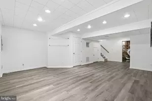 9041 Falcon Glen Ct, Bristow, VA 20136 - Photo 19