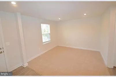 11328 Willow Green Circle, Manassas, VA 20109 - Photo 5