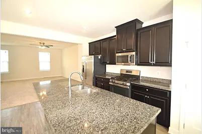 11328 Willow Green Circle, Manassas, VA 20109 - Photo 13