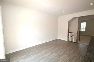 11328 Willow Green Cir, Manassas, VA 20109 - Photo 17