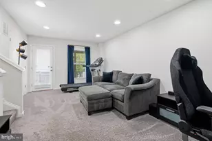 17008 Hoskins Way, Dumfries, VA 22026 - Photo 29