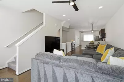 17008 Hoskins Way, Dumfries, VA 22026 - Photo 9
