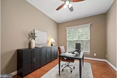 9054 Roaring Spring Loop, Bristow, VA 20136 - Photo 17