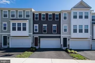 4014 Shire Meadow Ln, Triangle, VA 22172 - Photo 1
