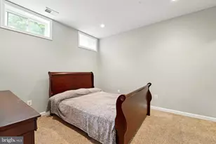14863 Chimbote Ct, Gainesville, VA 20155 - Photo 13