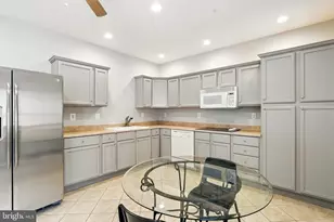 14863 Chimbote Ct, Gainesville, VA 20155 - Photo 3
