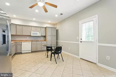14863 Chimbote Court #BASEMENT, Gainesville, VA 20155 - Photo 7