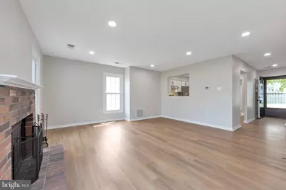 10390 Rapidan Lane, Manassas, VA 20109 - Photo 5
