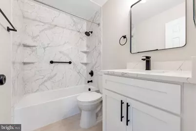 10390 Rapidan Lane, Manassas, VA 20109 - Photo 17