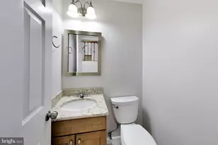 11815 Troika Ct, Woodbridge, VA 22192 - Photo 27