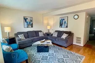 14583 Earlham Ct, Woodbridge, VA 22193 - Photo 3