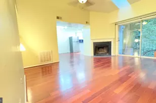12292 Stevenson Ct, Woodbridge, VA 22192 - Photo 3