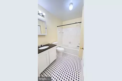 12292 Stevenson Court #12292, Woodbridge, VA 22192 - Photo 11