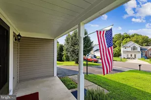 3504 Lacrosse Ct, Woodbridge, VA 22193 - Photo 5