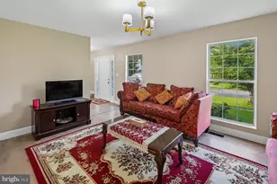 3504 Lacrosse Ct, Woodbridge, VA 22193 - Photo 11