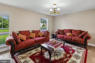 3504 Lacrosse Ct, Woodbridge, VA 22193 - Photo 9