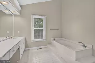 3569 Eskew Ct, Woodbridge, VA 22192 - Photo 27
