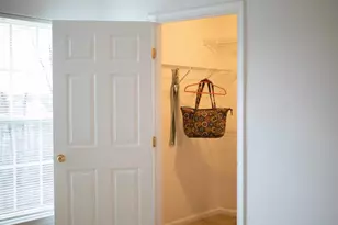 18061 Camdenhurst Dr, Gainesville, VA 20155 - Photo 19