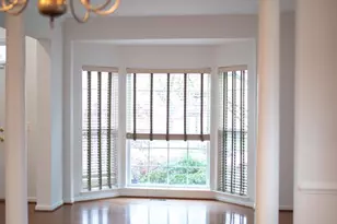 18061 Camdenhurst Dr, Gainesville, VA 20155 - Photo 5