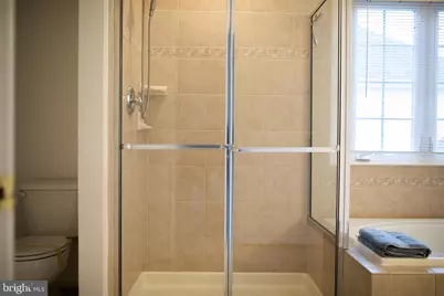 18061 Camdenhurst Drive, Gainesville, VA 20155 - Photo 17